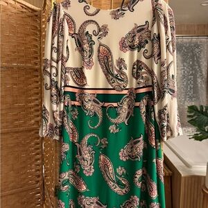 Vince Camuto Green and Cream Paisley Midi Dress